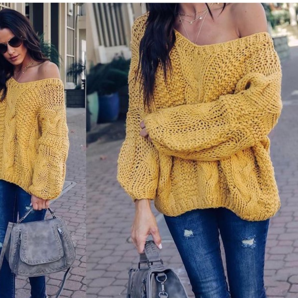 Vici sweater